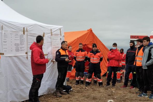 Siete cuerpos de rescate participan en un simulacro interoperativo entre Cella y Gea