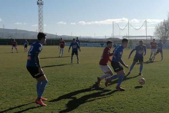 El Calamocha doblega al Binéfar en un final de partido no apto para cardíacos (3-2)