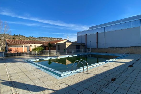 Valderrobres climatizará el vaso mediano de las piscinas para extender su uso