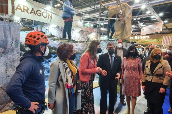 El vicepresidente de Aragón, Arturo Aliaga, apuesta en Fitur por un turismo de calidad y sostenible