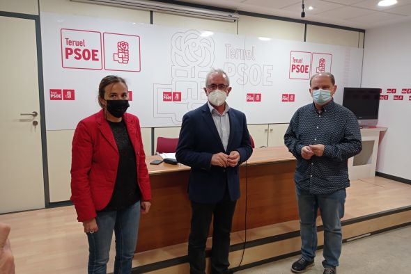 El grupo municipal del PSOE propone que el Ayuntamiento de Teruel habilite aparcamiento gratuito para vehículos eléctricos