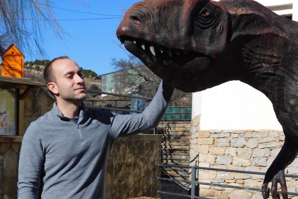 Josué García Cobeña, doctorando de Paleontología: Visitar Dinópolis de niño me marcó para luego querer dedicarme a la paleontología