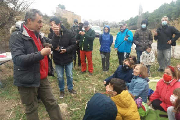 Más de 30 personas participan en un jornada de anillamiento de aves en Andorra