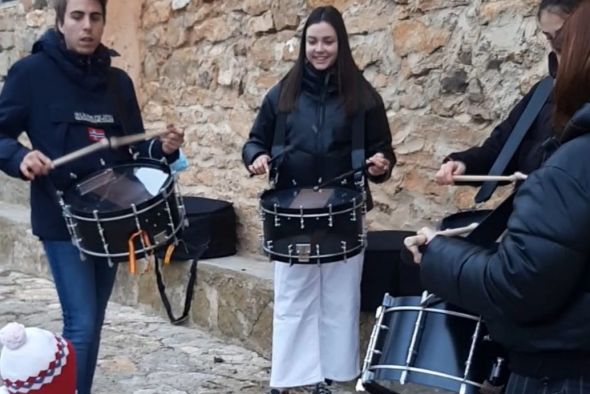 Loscos se suma este año al tradicional acto turolense de Romper la Hora