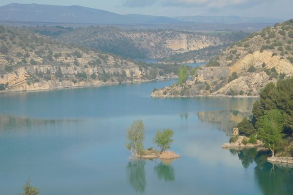 El embalse del Arquillo alcanza su nivel más alto a principios de mayo desde el año 2003