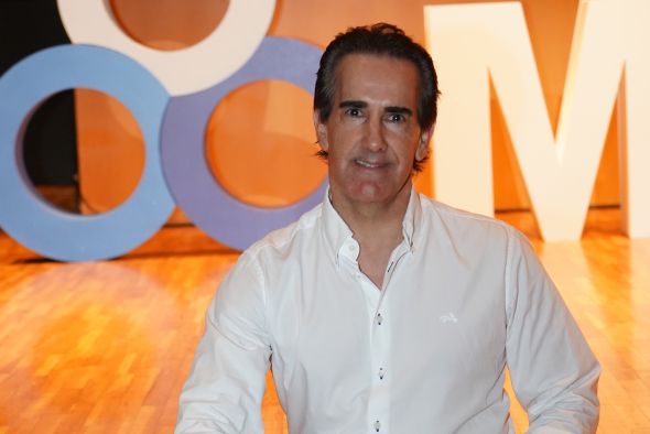 Javier Iriondo, escritor: No estamos preparados emocionalmente para adaptarnos al cambio