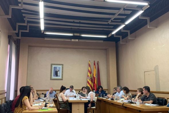 El pleno municipal de Alcañiz ratifica el cambio de nombre del colegio Emilio Díaz por el de Concepción Gimeno