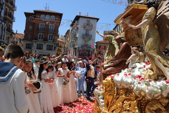 El obispo califica de “procesión histórica” el Corpus, la primera tras la covid y sin Torico