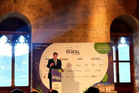 Aliaga asegura en el IV Congreso de Turismo Rural Sostenible celebrado en Valderrobres que no tendrá éxito ninguna iniciativa turística que no parta de la sostenibilidad