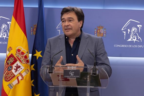 Teruel Existe reprocha a Sánchez que bonifique usar los trenes que quita a la España vaciada