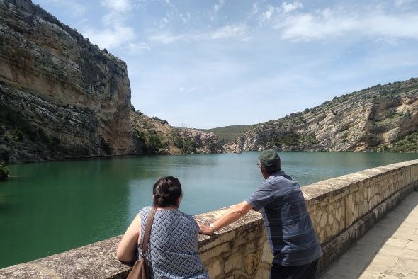 Qué hacer este verano: las visitas guiadas gratuitas a la Sierra  de Arcos arrancan este viernes con novedades