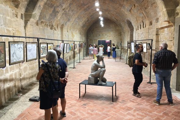 ‘Paisanos en Aragón’ disipa fronteras a lo largo de 59 cuadros, esculturas y fotografías