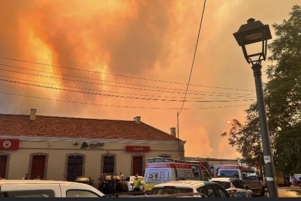 El tren a Teruel afectado por el incendio forestal iba sin interventor y la señal de Masadas le dio paso