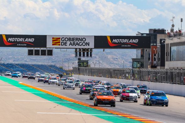 MotorLand despide a las cuatro ruedas con una gran jornada