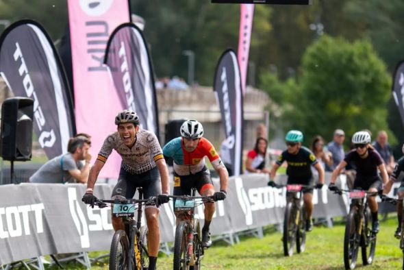 Roberto Bou, tercero en la maratón de la Sea Otter Europe disputada en Girona