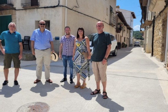 Torre de Arcas planea reformar las canalizaciones de la piscina y restaurar el acceso al puente medieval con el POS de DPT