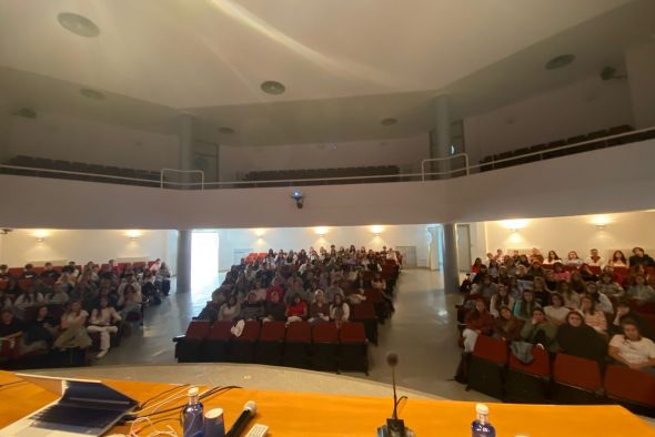 Récord de participación en las jornadas profesionales del grado de Psicología
