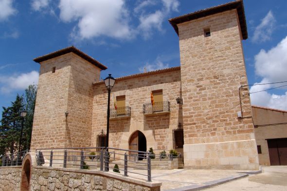 Celadas y su gran y desconocido y monumental castillo-palacio de la Orden de San Juan