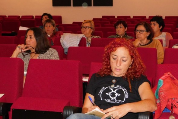 Un informe incide en el papel fundamental de las mujeres emprendedoras en el medio rural