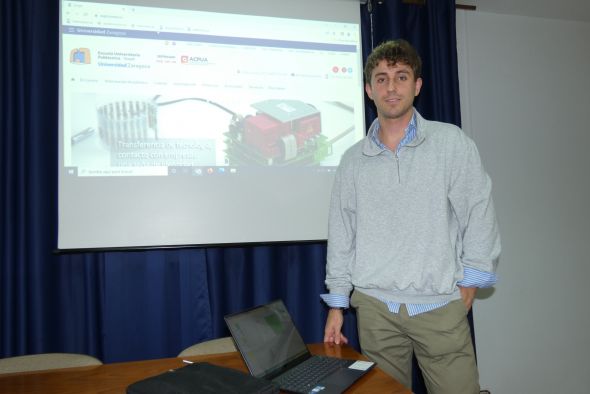 Un alumno de Ingeniería electrónica diseña un nuevo sistema para poder estimar el riesgo de caídas en mayores