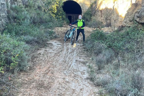 El tramo de vía verde de Valderrobres  a Lledó ya es apto para circular