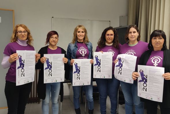 Las jornada de Educación en Igualdad que se celebra hoy en el centro sociocultural de San Julián aborda cómo prevenir la violencia de género en la adolescencia