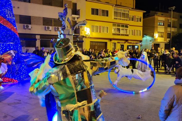 Pasacalles, hinchables, espectáculos de luz y juegos llenan los días navideños en Andorra