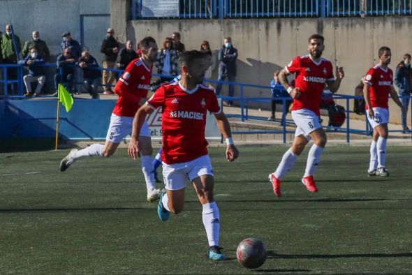 Dela: “Ningún jugador estuvo del lado del entrenador, eso ya es un indicador”