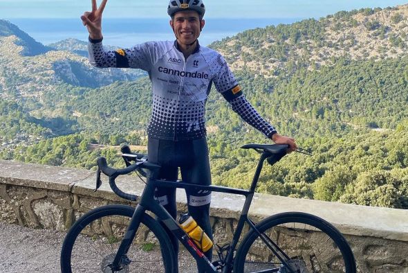 Roberto Bou renueva con  el Cannondale Vas Arabay