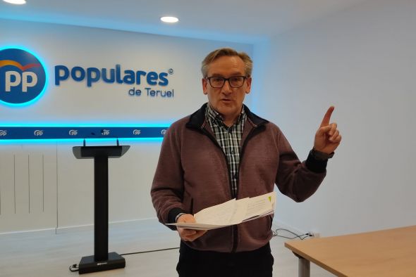 Juste dice que el PP Teruel no colaborará para desestabilizar más, pero tampoco va a salvar a nadie