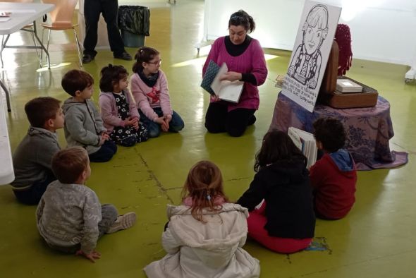 Poeisis organiza talleres escolares de literatura e ilustración