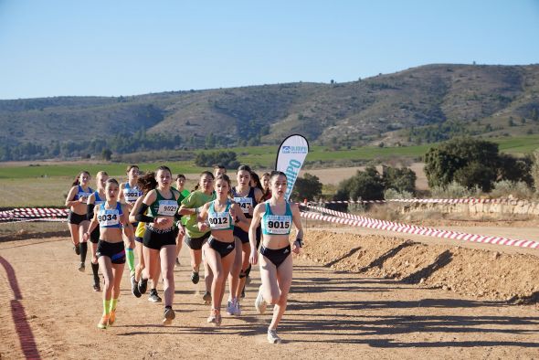 Casi 400 atletas se citan en el Cross de Mas de las Matas