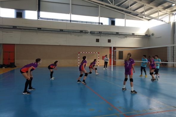 Suerte dispar para las bajoaragonesas de la liga provincial de voleibol