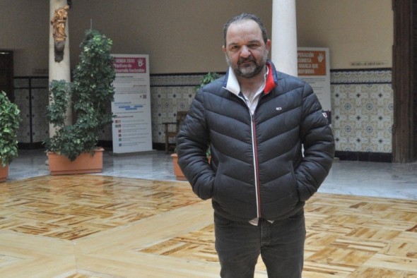 César Vela, técnico de la ONG Familias Unidas: “La cooperación internacional da buenos resultados, pero son difíciles de cuantificar”