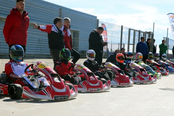 280 pilotos luchan por el cetro valenciano en Motorland