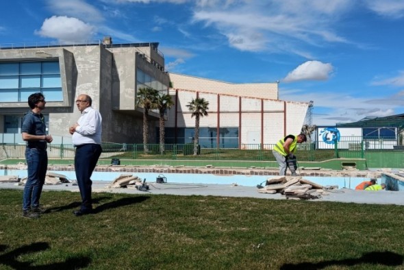 Comienzan las obras de construcción de la futura piscina climatizada de Calamocha