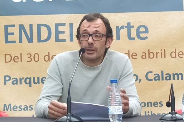 Isaac Rosa: La lectura debe ser un acto de resistencia contra todo lo que nos empuja a vivir apresuradamente