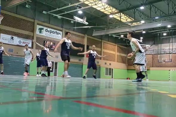 El baloncesto turolense defiende el liderato en la recta final del curso