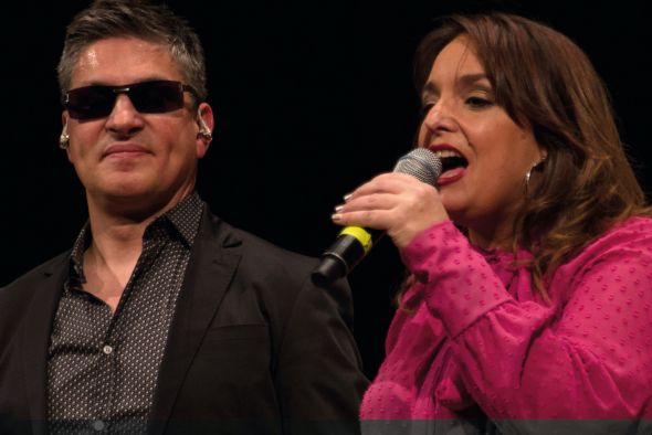 Serafín Zubiri y Anabel Conde actuarán con la Banda de Música Santa Cecilia en las Fiestas del Ángel