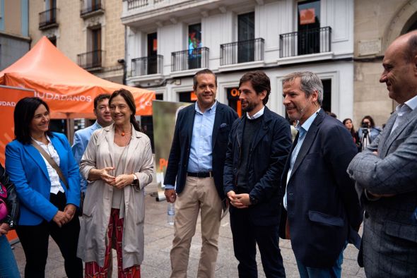 Adrián Vázquez, secretario general de Cs: “El bipartidismo ha robado dinero y ha comprado tránsfugas”