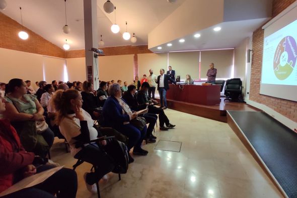 Los sindicatos confían en que las elecciones generales no perjudiquen al mercado laboral turolense