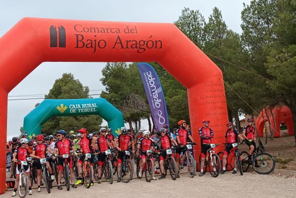 Sirvent y Casado imponen su ley en la X BTT de Aguaviva