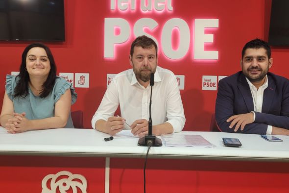 El grupo municipal socialista cree que la organización del gobierno del Ayuntamiento de Teruel responde a las futuras responsabilidades de Buj en Madrid