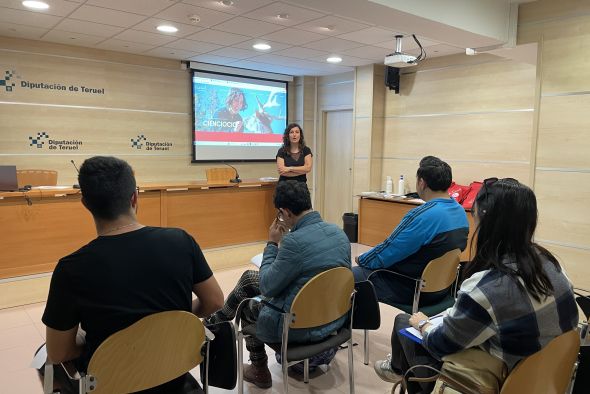 La DPT imparte formación para estudiantes del certificado de profesionalidad de formación turística