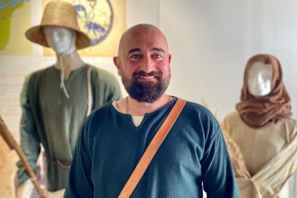 Emilio Ferrández Broch, de la asociación cultural y divulgación histórica Conca: La exposición de Cutanda sobre la moda en los siglos XII y XIII abre una ventana al pasado