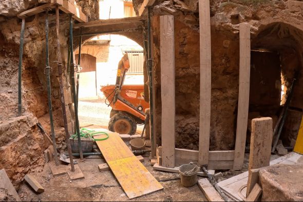 Valderrobres empieza las obras para hacer una cámara oscura en un torreón