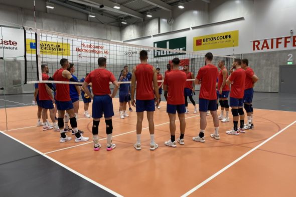 La selección de Miguel Rivera llega a la cita del año con la ilusión por bandera