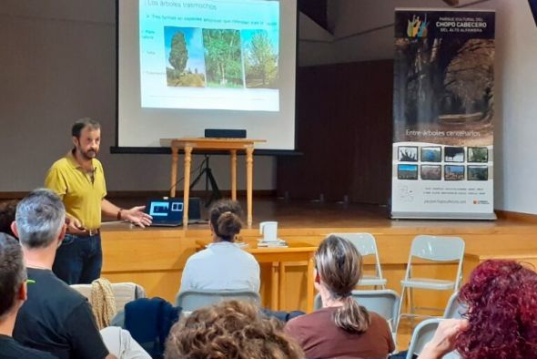 El Parque Cultural del Chopo Cabecero expone su experiencia en unas jornadas en Madrid