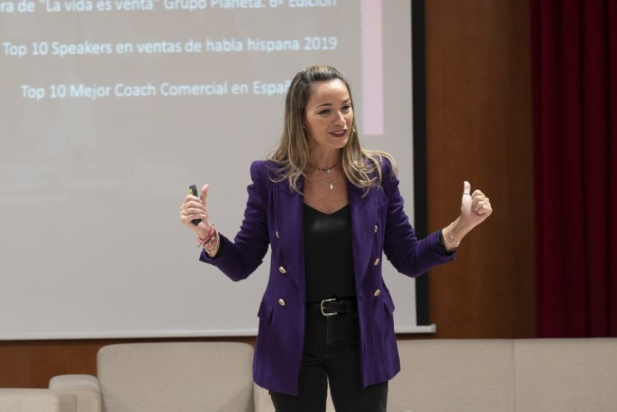 Inés Torremocha, coach participante en la jornada 'Liderando en femenino': “Hay una línea muy delgada entre influir para llegar a buenos acuerdos y manipular”
