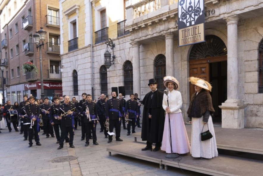 El herrero Matías Abad recibe el homenaje de los turolenses en el centenario de su fallecimiento